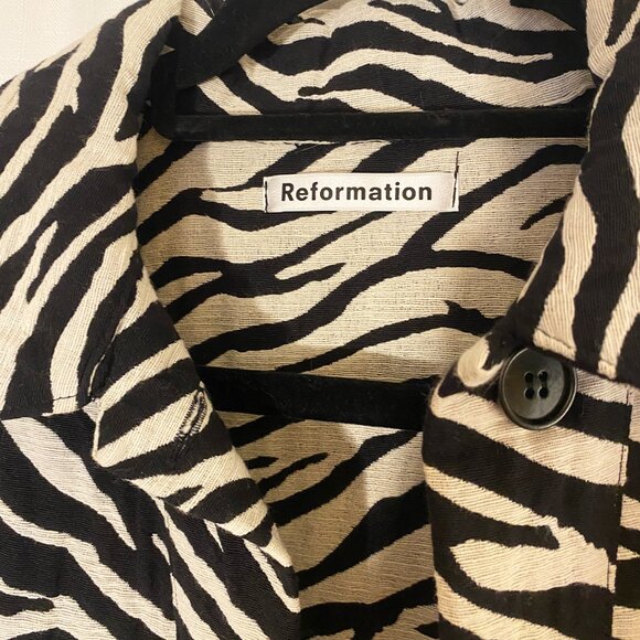 Reformation Zebra Print West Jacket - Picture 5 of 6